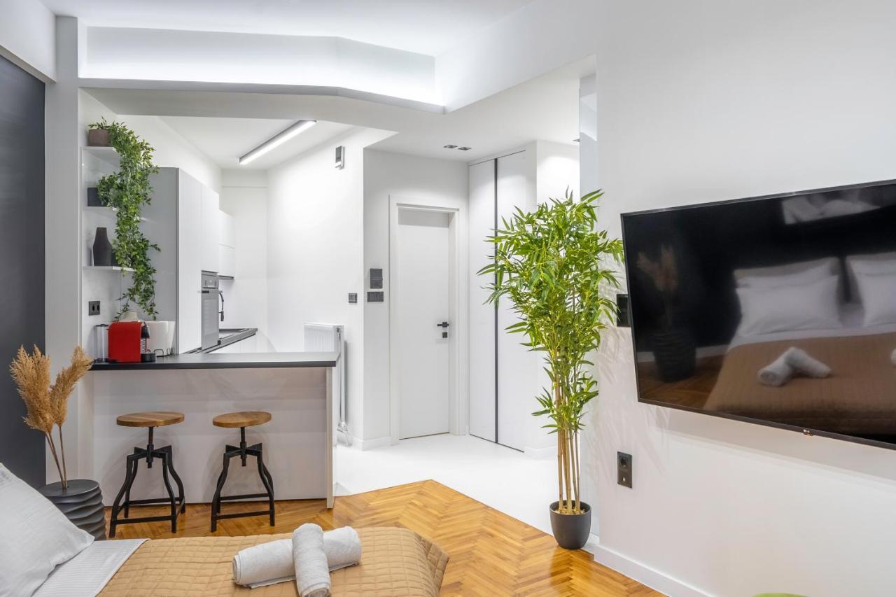 Luxury Studio Apartment In The Heart Of Atenas Exterior foto