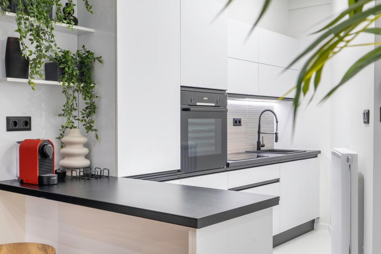 Luxury Studio Apartment In The Heart Of Atenas Exterior foto